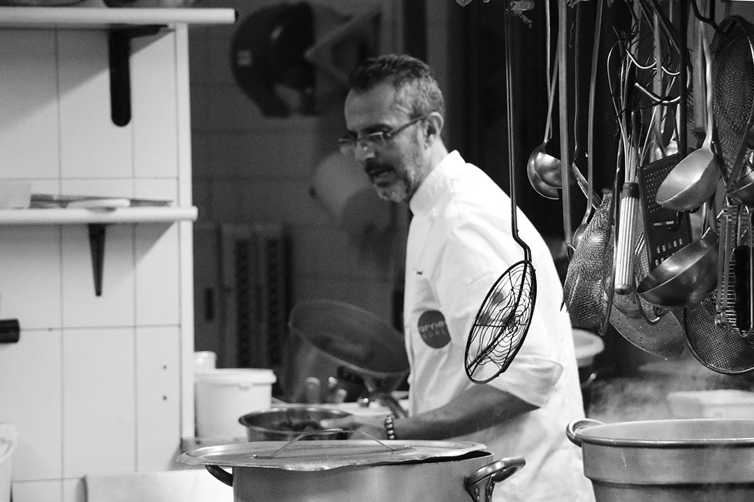 dario pierandi chef in cucina